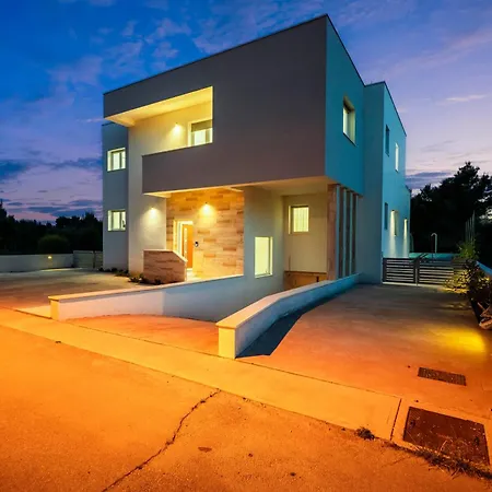 Vila Opera *