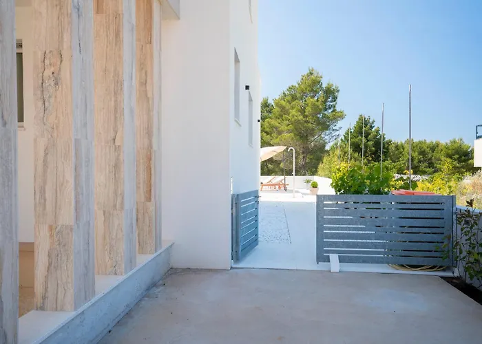 Opera 别墅 斯里马